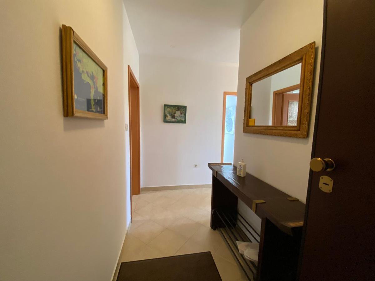 Molnar Apartment Premantura Bagian luar foto
