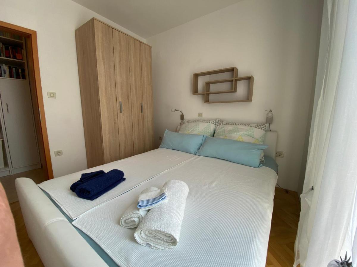Molnar Apartment Premantura Bagian luar foto